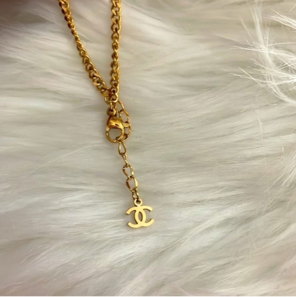Fashion Jewelry Gold Perfume Charm Bracelet View 4